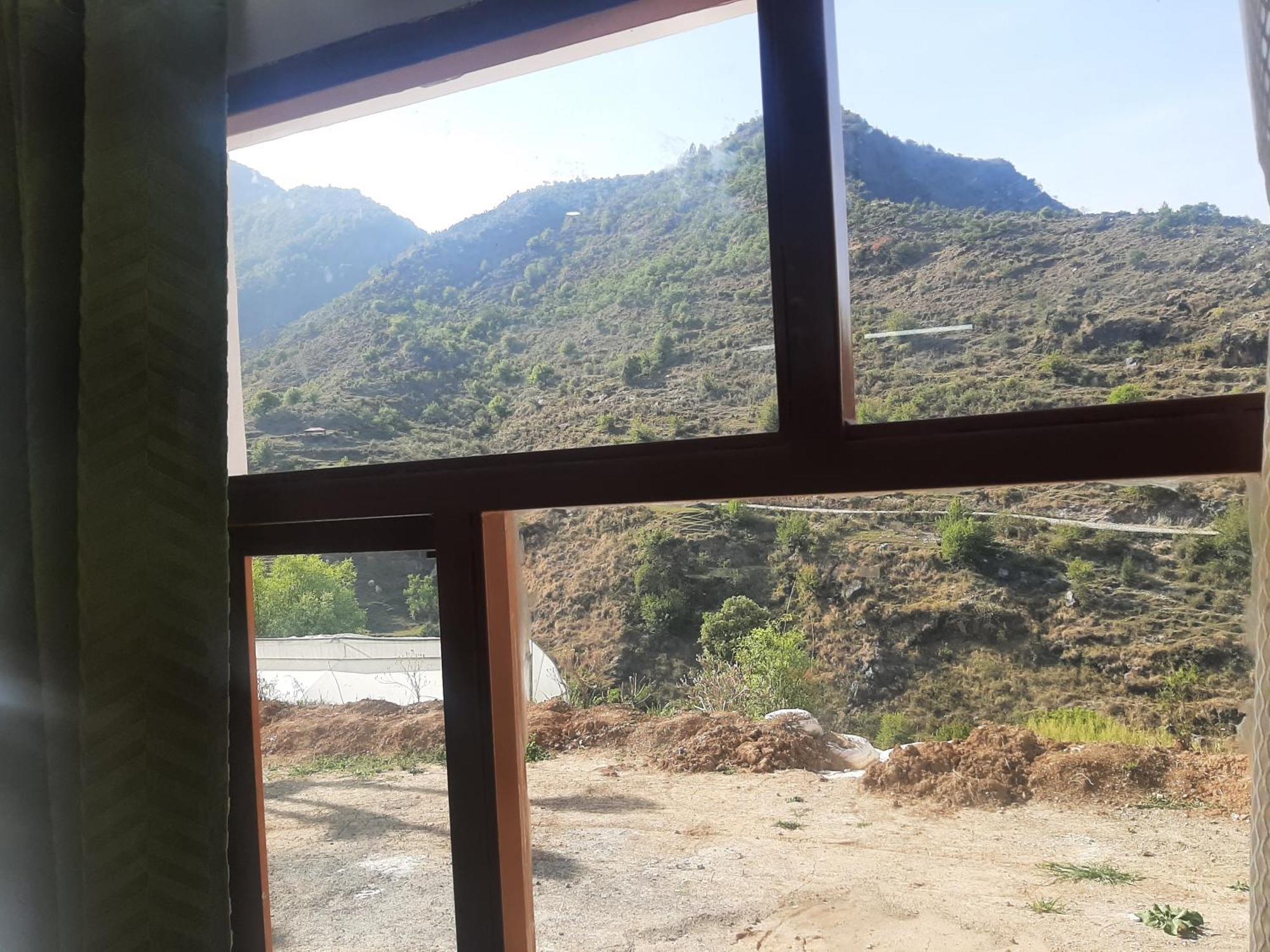 Parvatiya Homestay Мусори Екстериор снимка