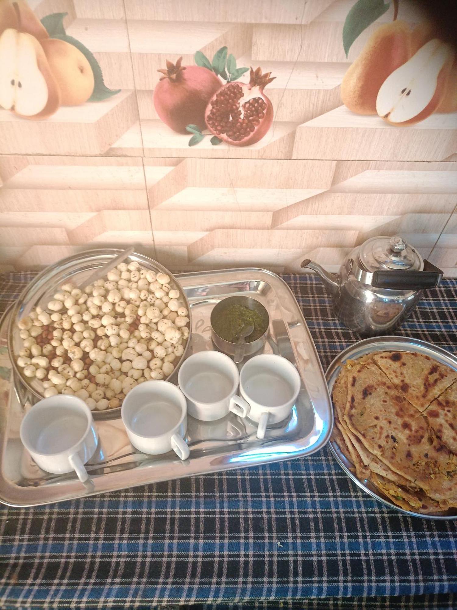 Parvatiya Homestay Мусори Екстериор снимка